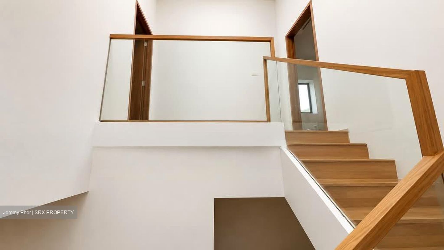 Serangoon Garden Estate (D19), Semi-Detached #586216891